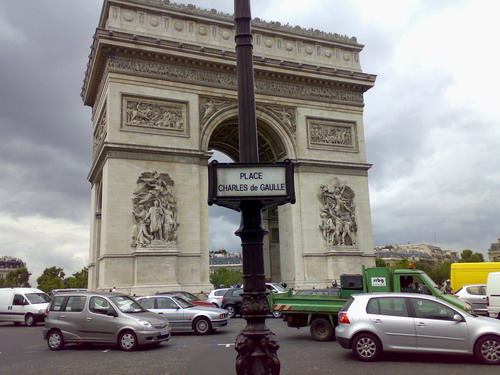 L Arc de Triomphe